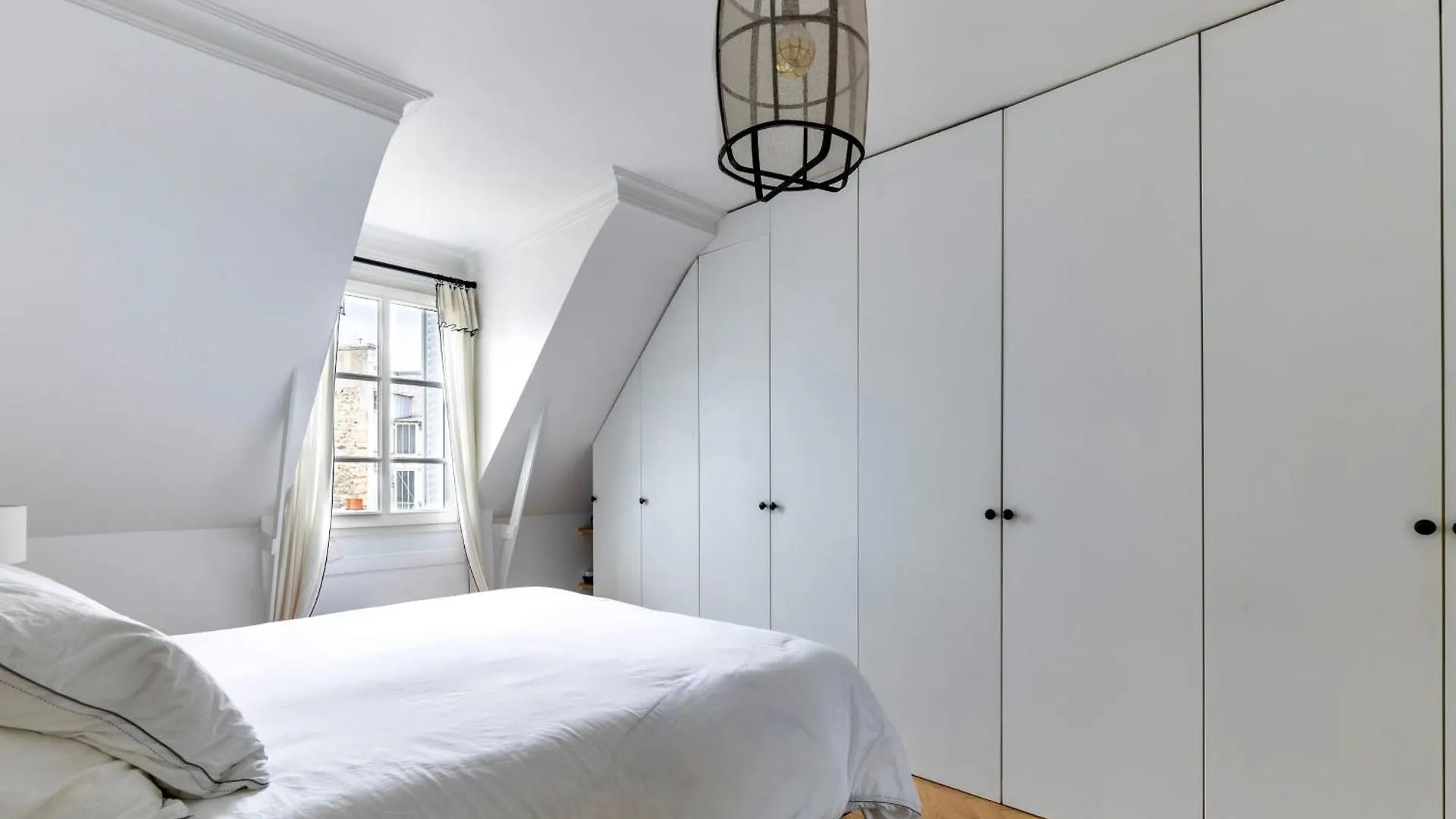 Apartamento Moderne A 130 M² Proche Monceau Climatise